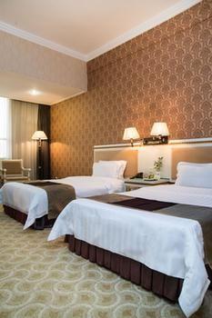 New Plum Garden Seasons Hotel - Shenzhen Zhucun  Exteriör bild